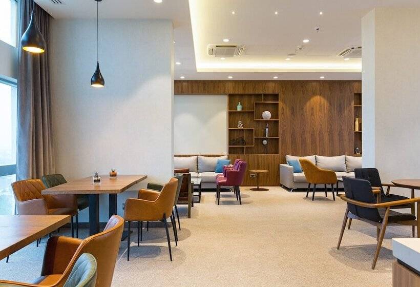 Fotos del hotel Sheraton Novi Sad:  2