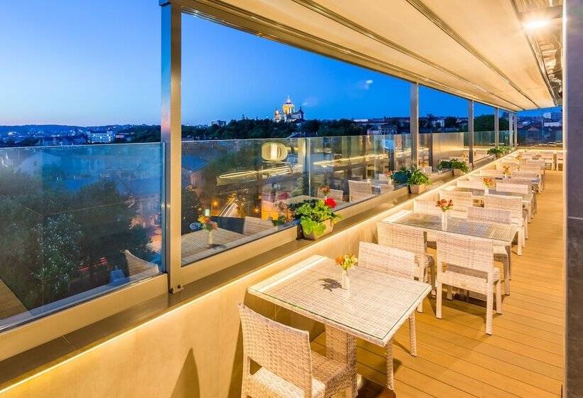 Fotos del hotel Taurus City:  6