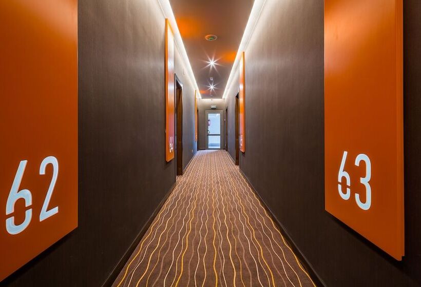 Fotos del hotel Taurus City:  2