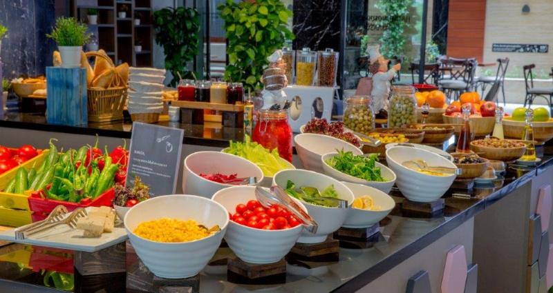 Fotos del hotel Ibis Styles Istanbul Bomonti:  6