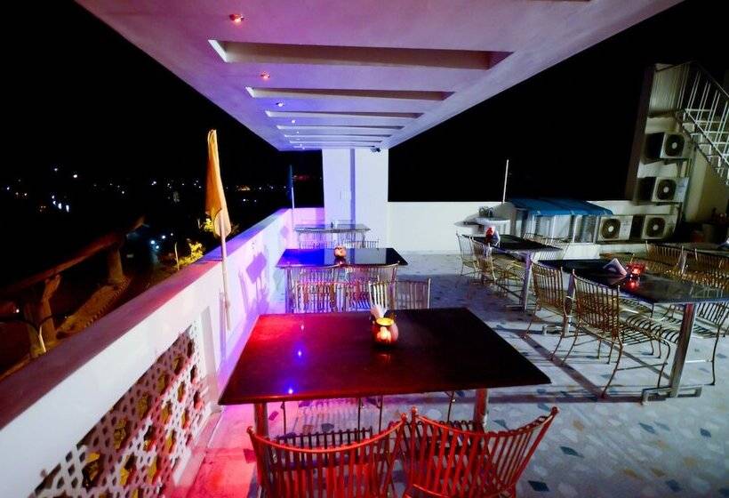 Fotos del hotel Sunday Inn:  4