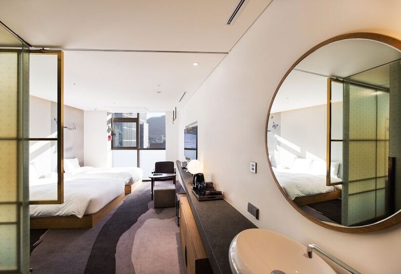 Fotos del hotel Stayrak:  18