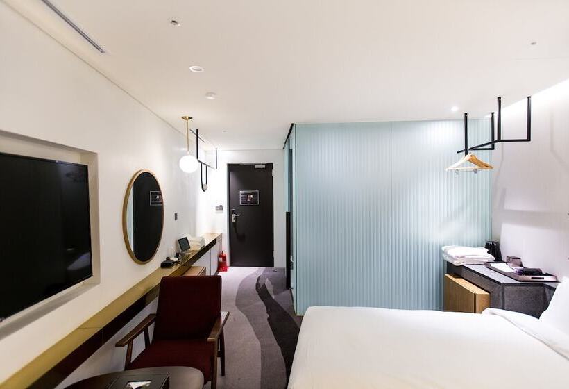 Fotos del hotel Stayrak:  11