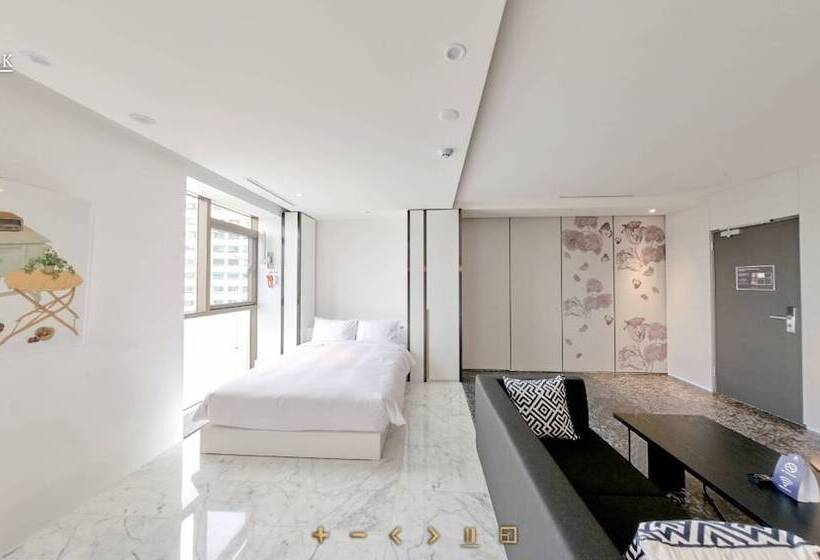 Fotos del hotel Stayrak:  14