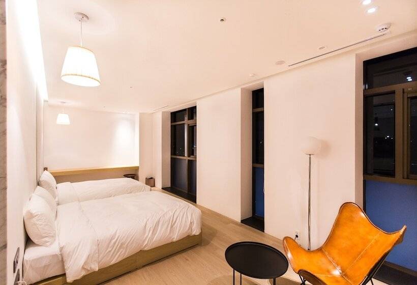 Fotos del hotel Stayrak:  2