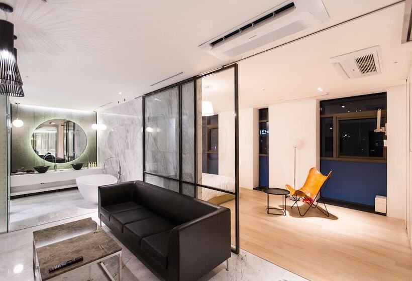 Fotos del hotel Stayrak:  23