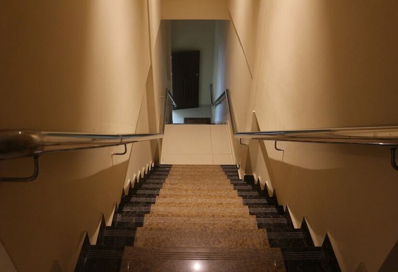 Fotos del hotel F Sur Inn:  10