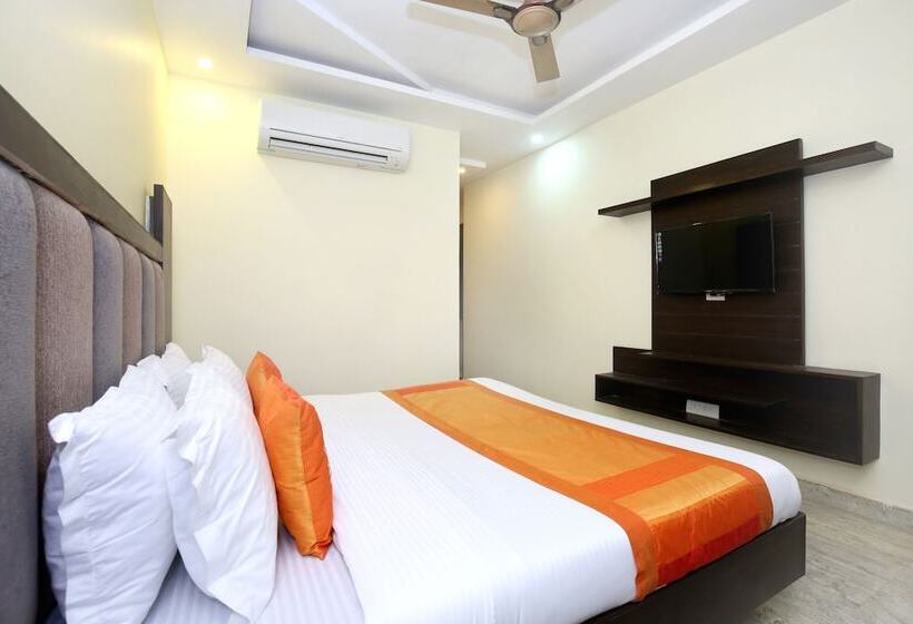 Fotos del hotel Capital O 322  Royal:  22