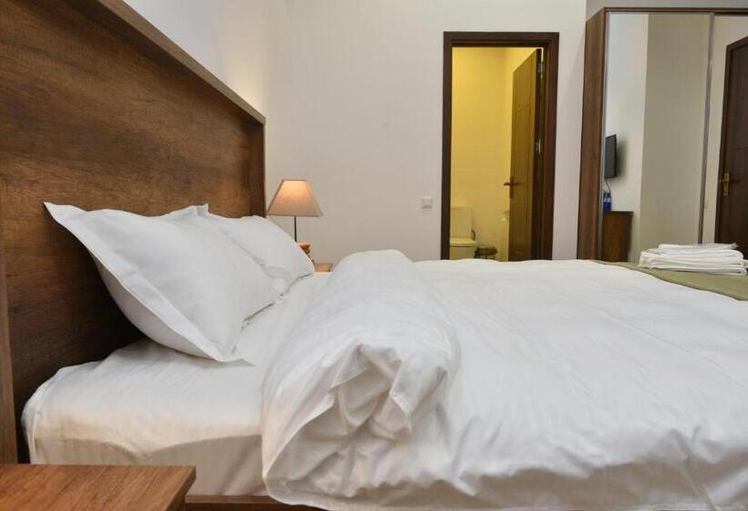 Fotos del hotel King Tom:  21