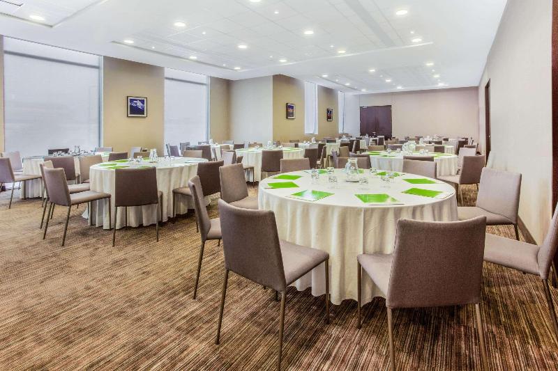 Fotos del hotel La Quinta By Wyndham Santiago Aeropuerto:  24