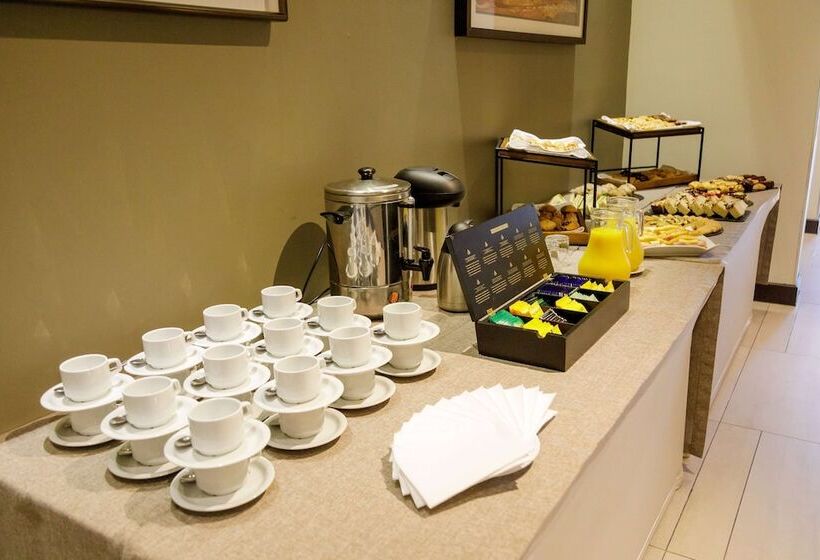 Fotos del hotel La Quinta By Wyndham Santiago Aeropuerto:  12