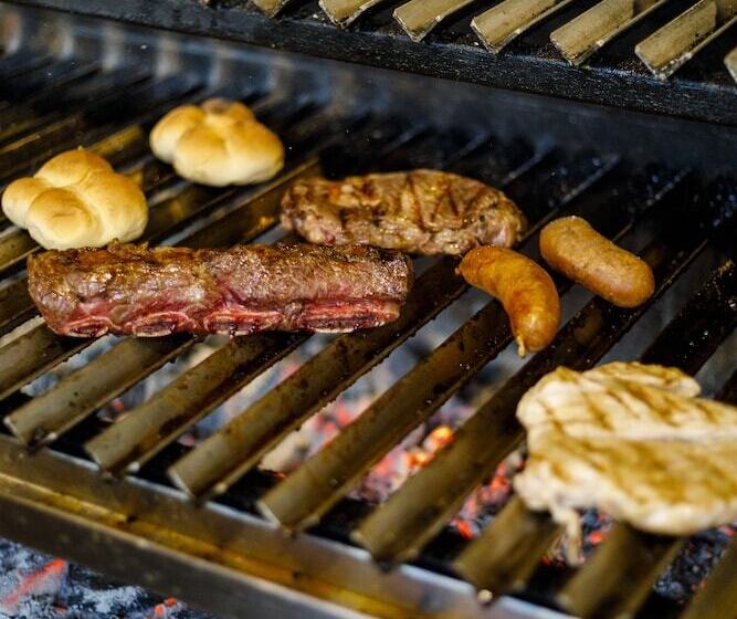 Fotos del hotel La Quinta By Wyndham Santiago Aeropuerto:  2