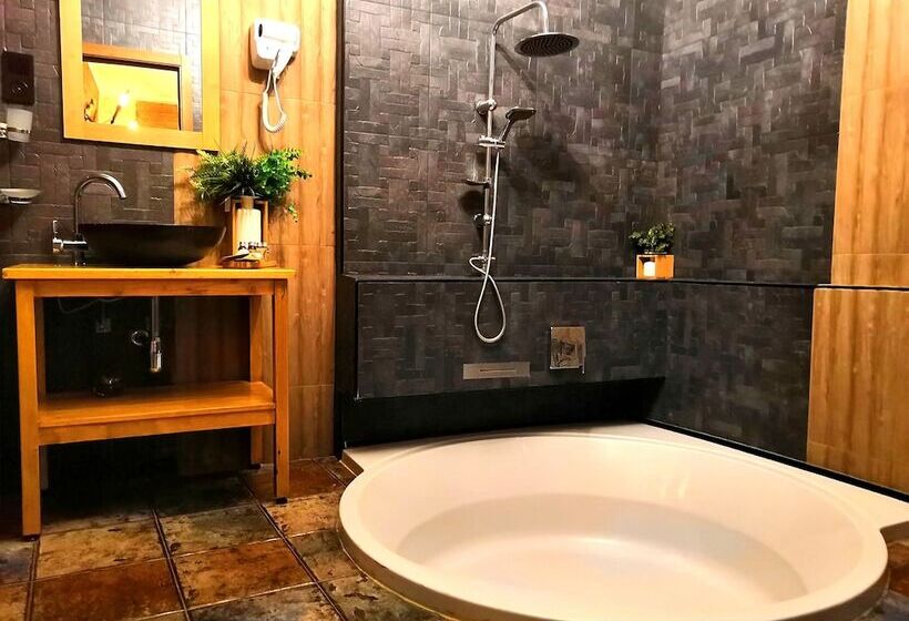 Fotos del hotel Piano Borracho Boutique  Old Tbilisi:  6