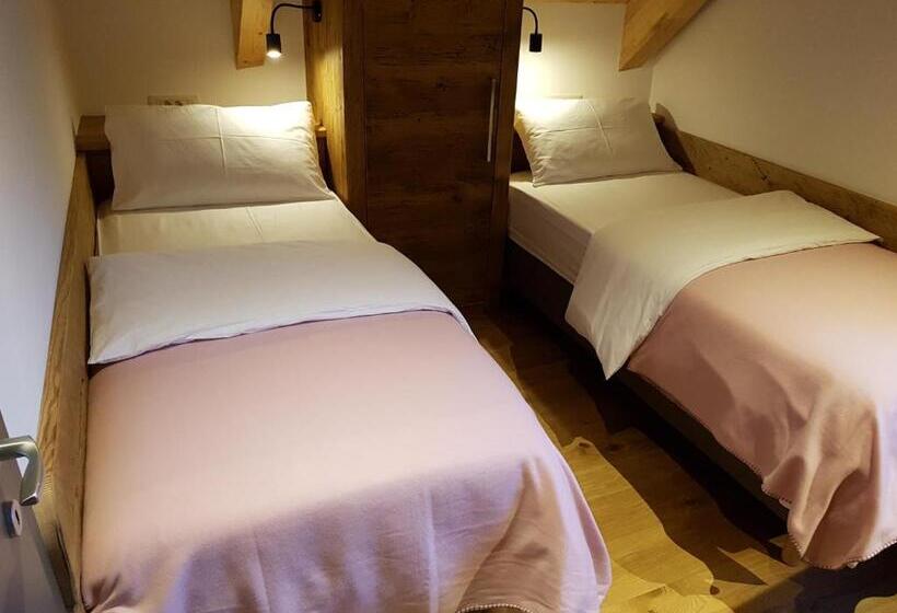 Fotos del hotel Vandot:  6