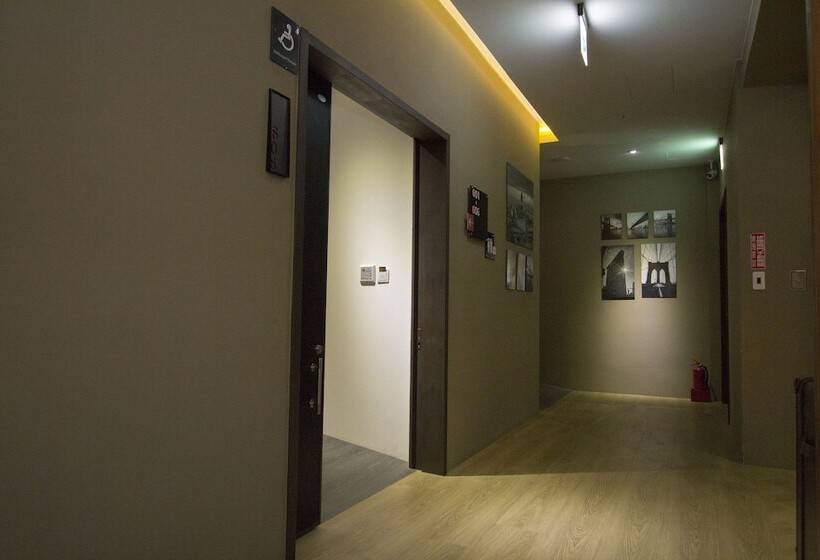 Fotos del hotel G11:  2