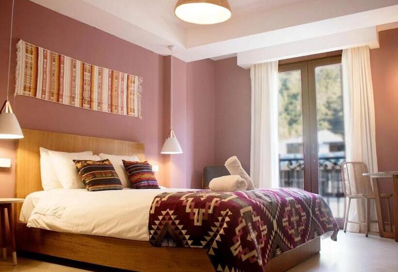 Fotos del hotel Selina Baños:  18