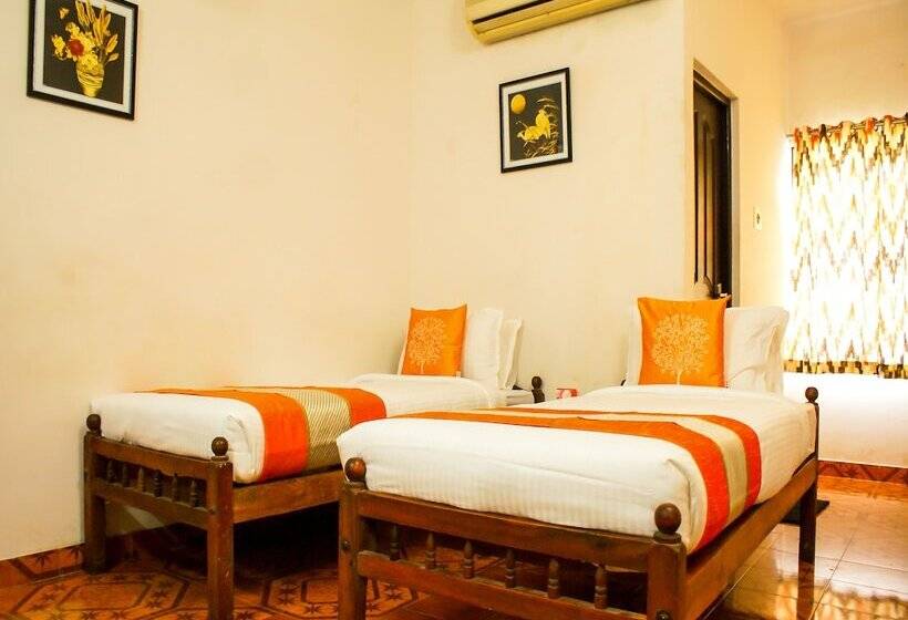 Fotos del hotel Oyo 9902 Nedumparambil Residency:  8