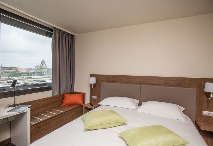 Fotos del hotel Campanile Metz Centre  Gare:  16