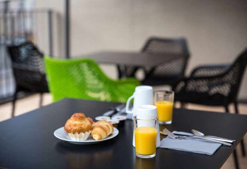 Fotos del hotel Campanile Metz Centre  Gare:  7