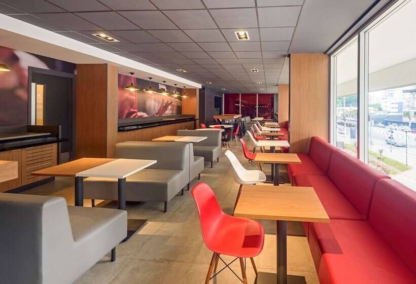 Fotos del hotel Ibis Sao Paulo Ibirapuera:  3