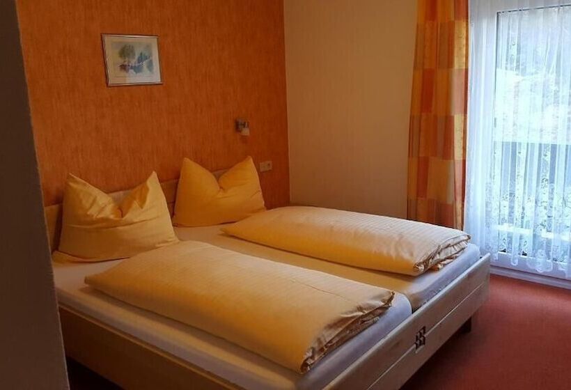 Fotos del hotel Hotel Pension Oswald:  2