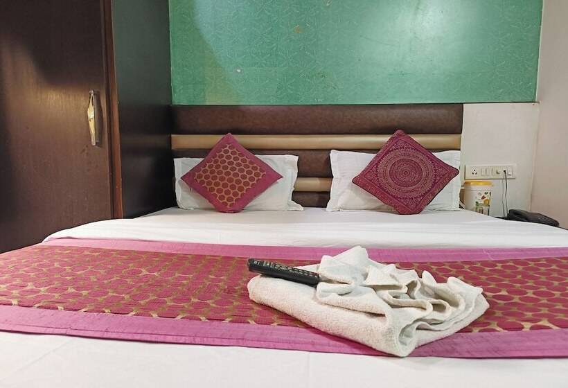 Fotos del hotel Stay House:  18