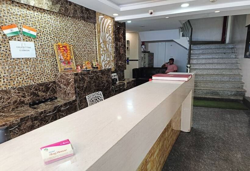 Fotos del hotel Stay House:  5