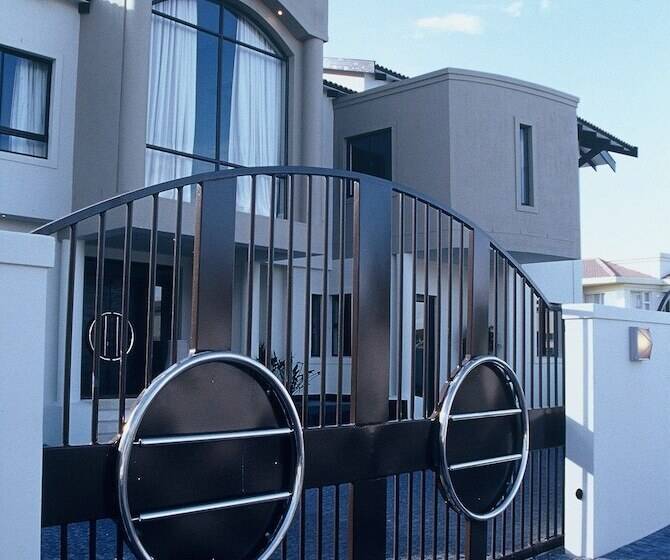 Fotos del hotel Atlantic Waves Guest House:  25