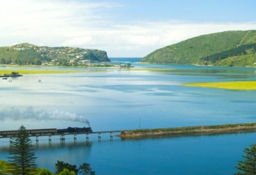 Fotos del hotel Azure House:  10