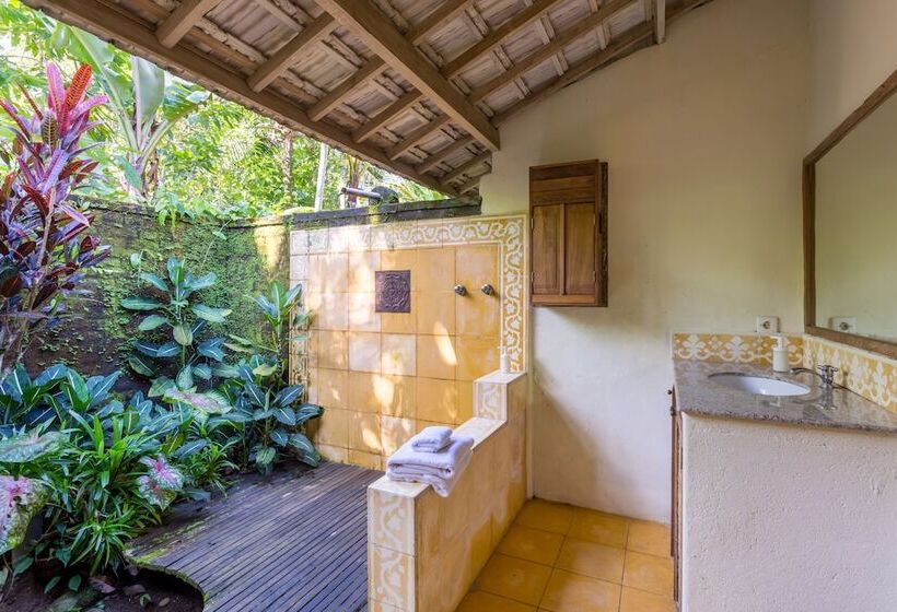 Prana Dewi Mountain Resort