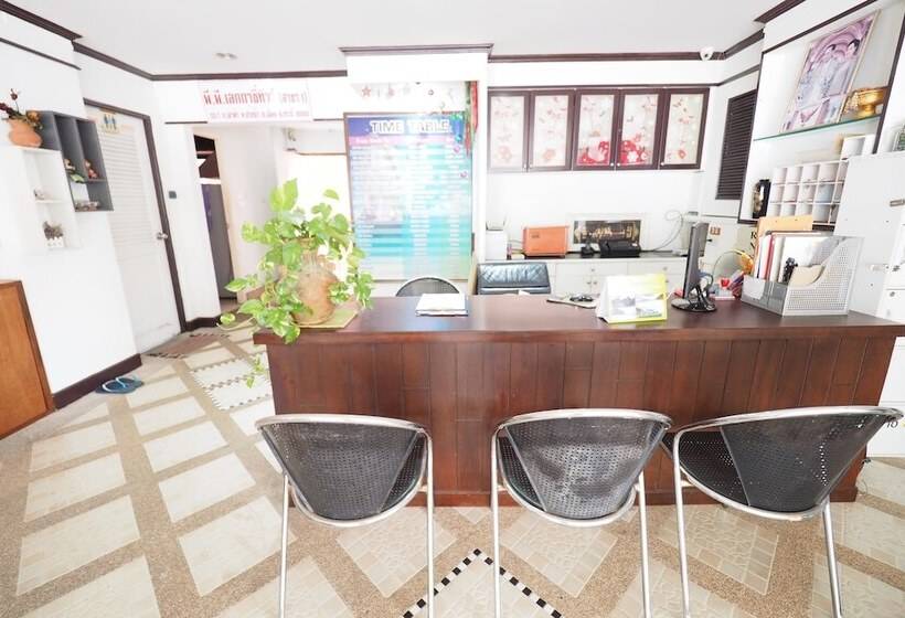 Fotos del hotel Andaman Legacy Guest House:  3