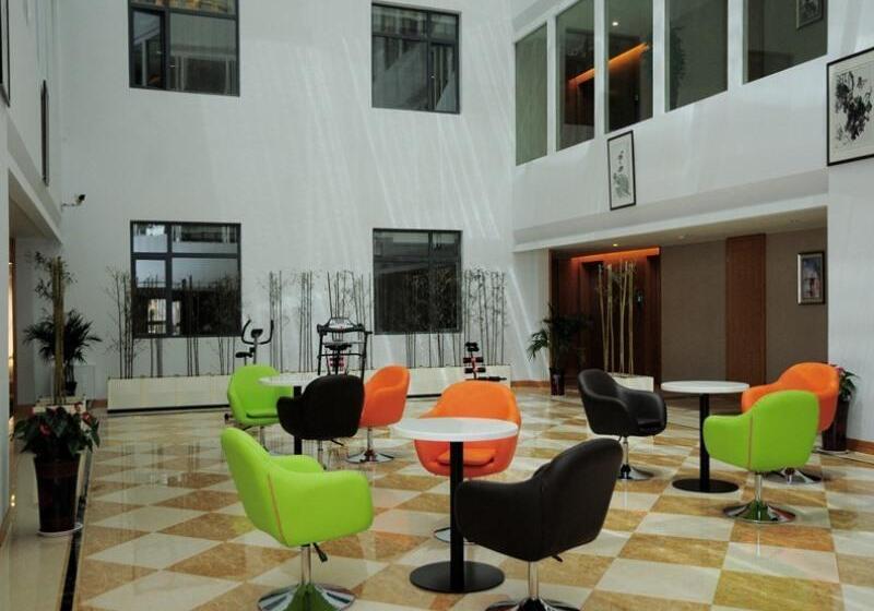 Fotos del hotel Greentree Inn Shandong Taian Feicheng Xincheng Road Business:  10