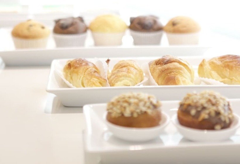 Fotos del hotel The Grantage  & Sky Lounge:  7