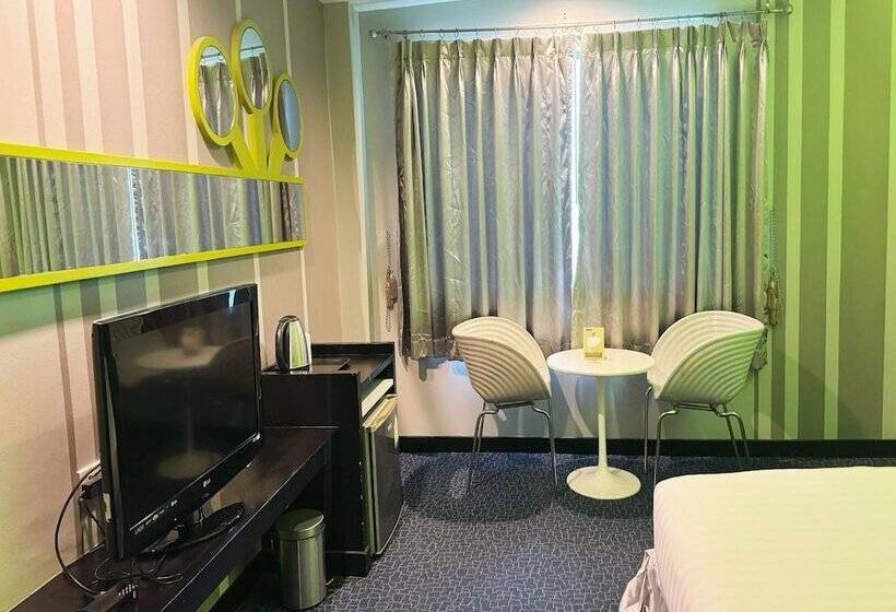 Fotos del hotel Vasidtee City:  13