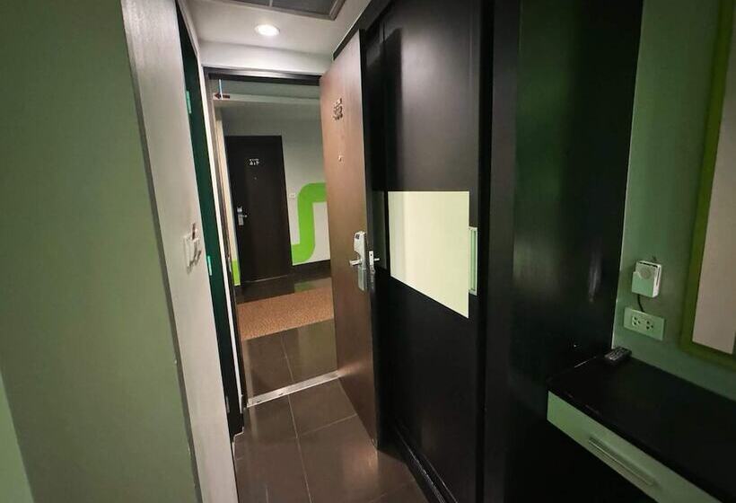 Fotos del hotel Vasidtee City:  25