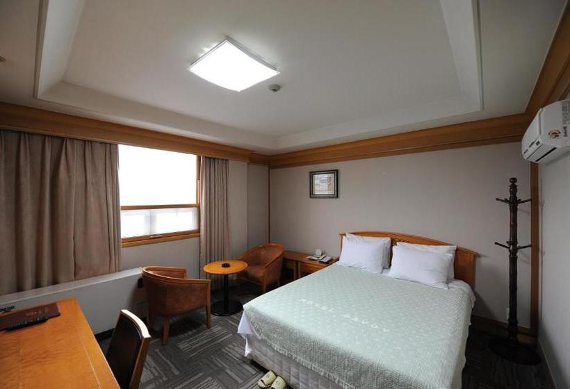 Fotos del hotel Savoy:  2