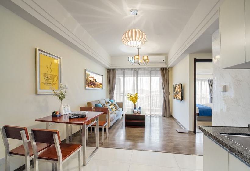 Fotos del hotel Country Garden Airport Kylin Apartment:  15