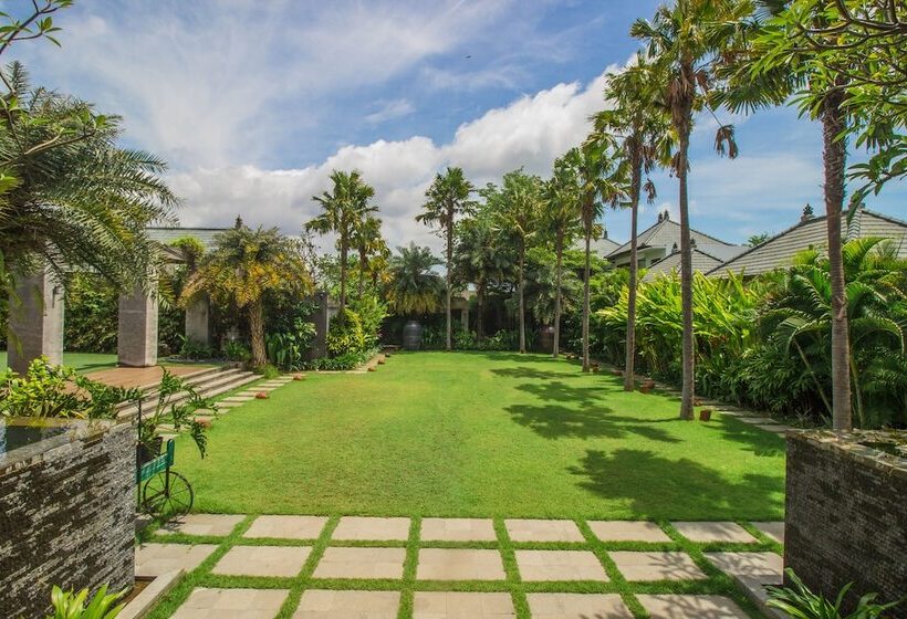 Fotos del hotel S18 Bali Villas:  9