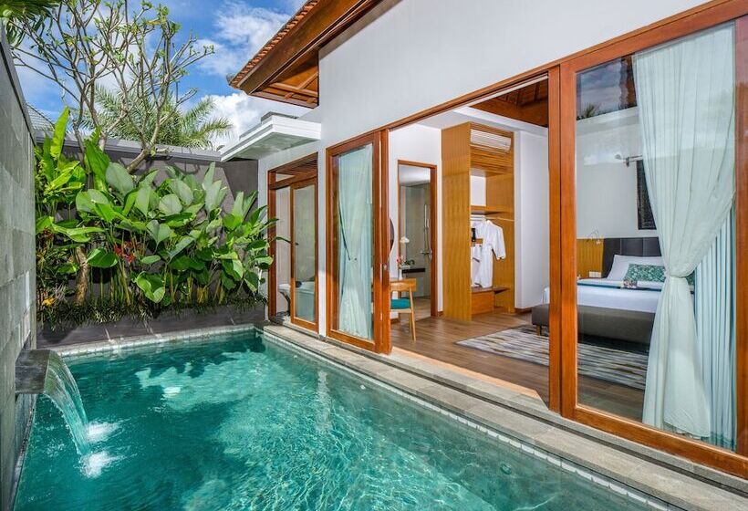S18 Bali Villas