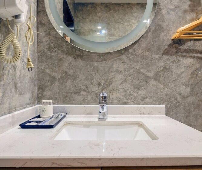 Fotos del hotel Yimi Inn Guangzhou Fangcun Pier Branch:  5