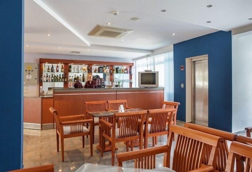 Fotos del hotel Yo:  6