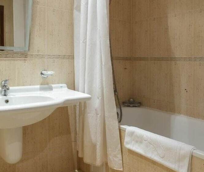 Fotos del hotel Yo:  13