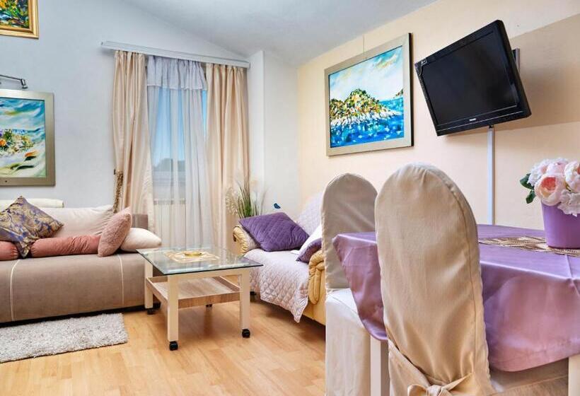 Fotos del hotel Art Villa Ines:  25