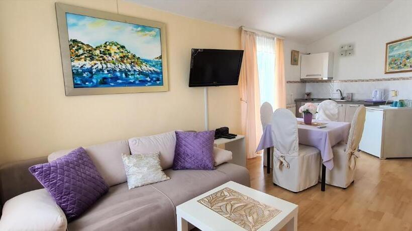 Fotos del hotel Art Villa Ines:  21