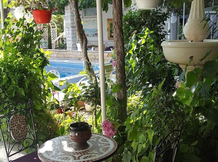 Fotos del hotel Art Villa Ines:  4