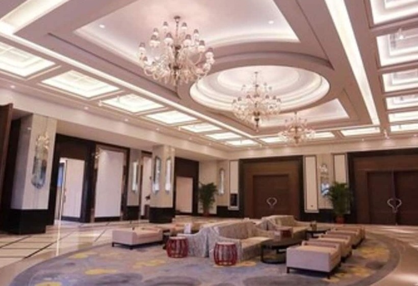 Fotos del hotel Wuhan Liantou Penisula Hotel & Resort:  4