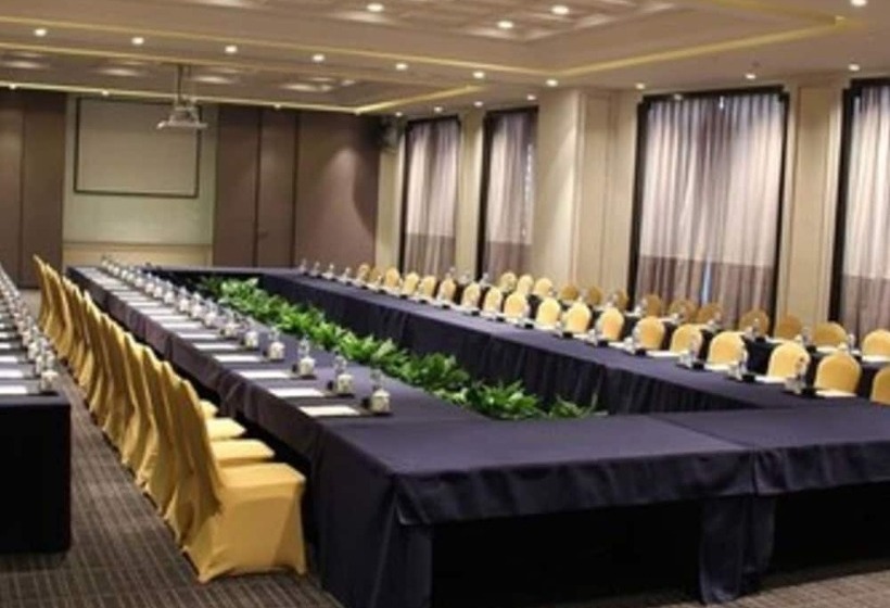 Fotos del hotel Wuhan Liantou Penisula Hotel & Resort:  19