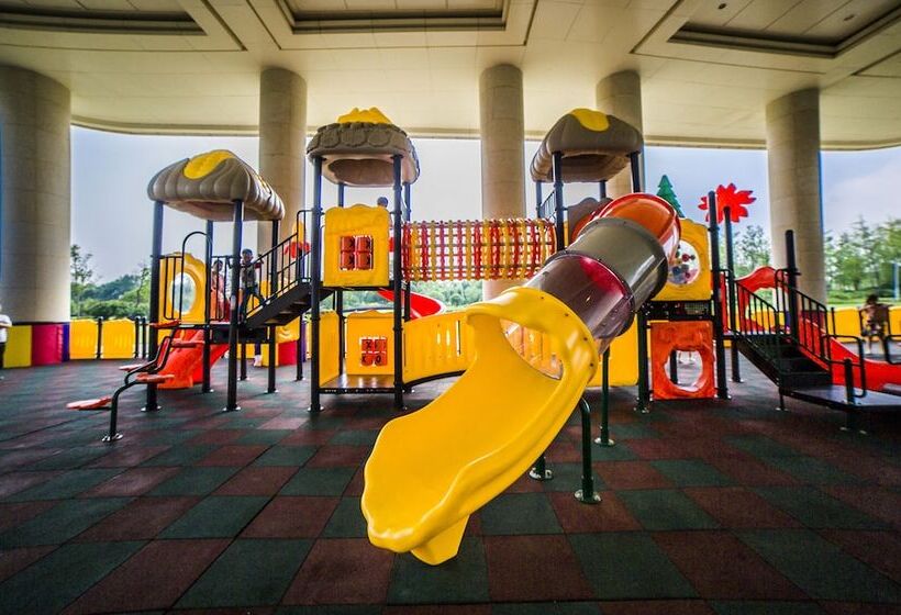 Fotos del hotel Wuhan Liantou Penisula Hotel & Resort:  10