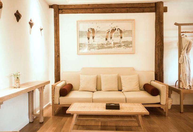 Lijiang Ivy Garden Resort