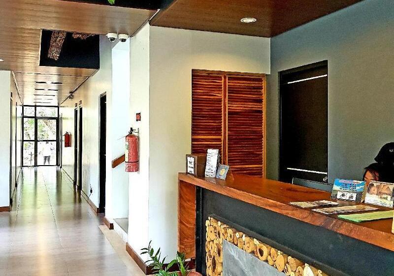 Fotos del hotel Acacia Garden Inn:  6